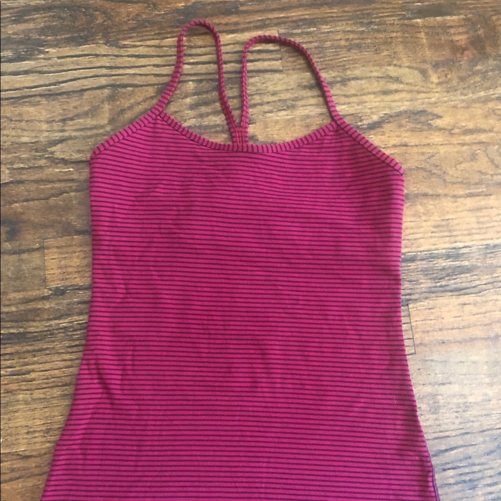 Lululemon tank